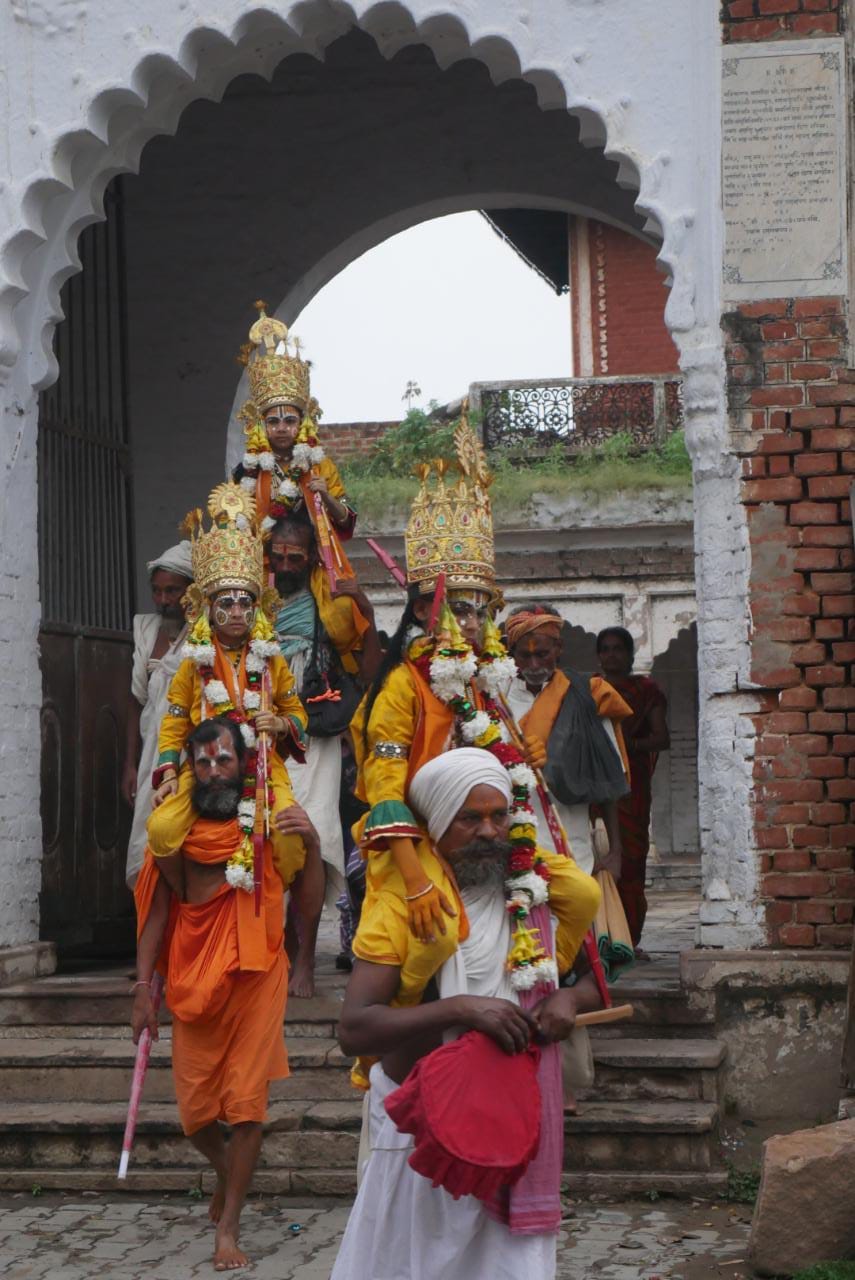 Shri Ram killed Tadka wearing raincoat, amazing sight seen in Ramlila of Ramnagar, see in pictures