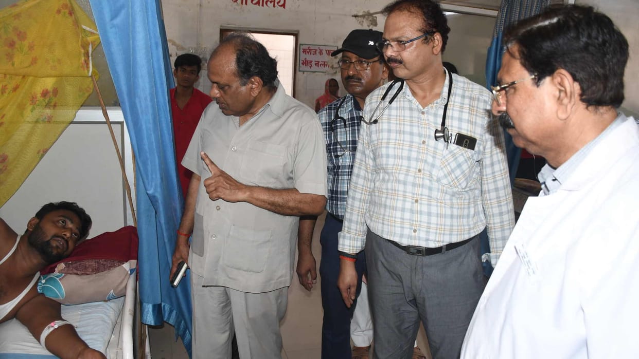 Dengue ward full in district hospital...crowd increased in private hospitals too