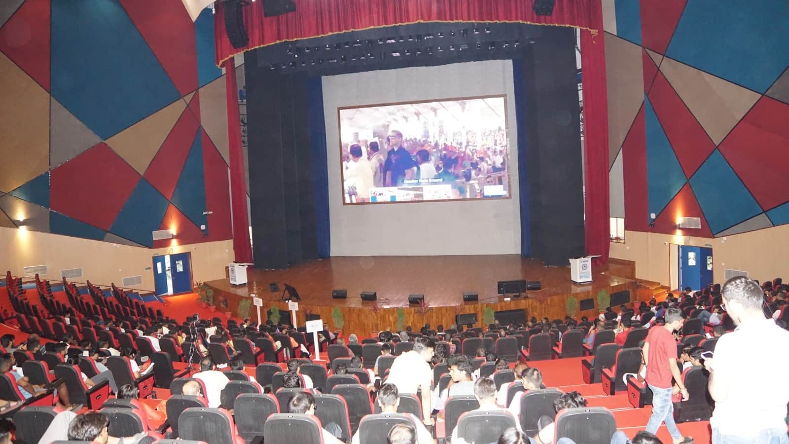 PM Modi inaugurates IIT project married couples will study here