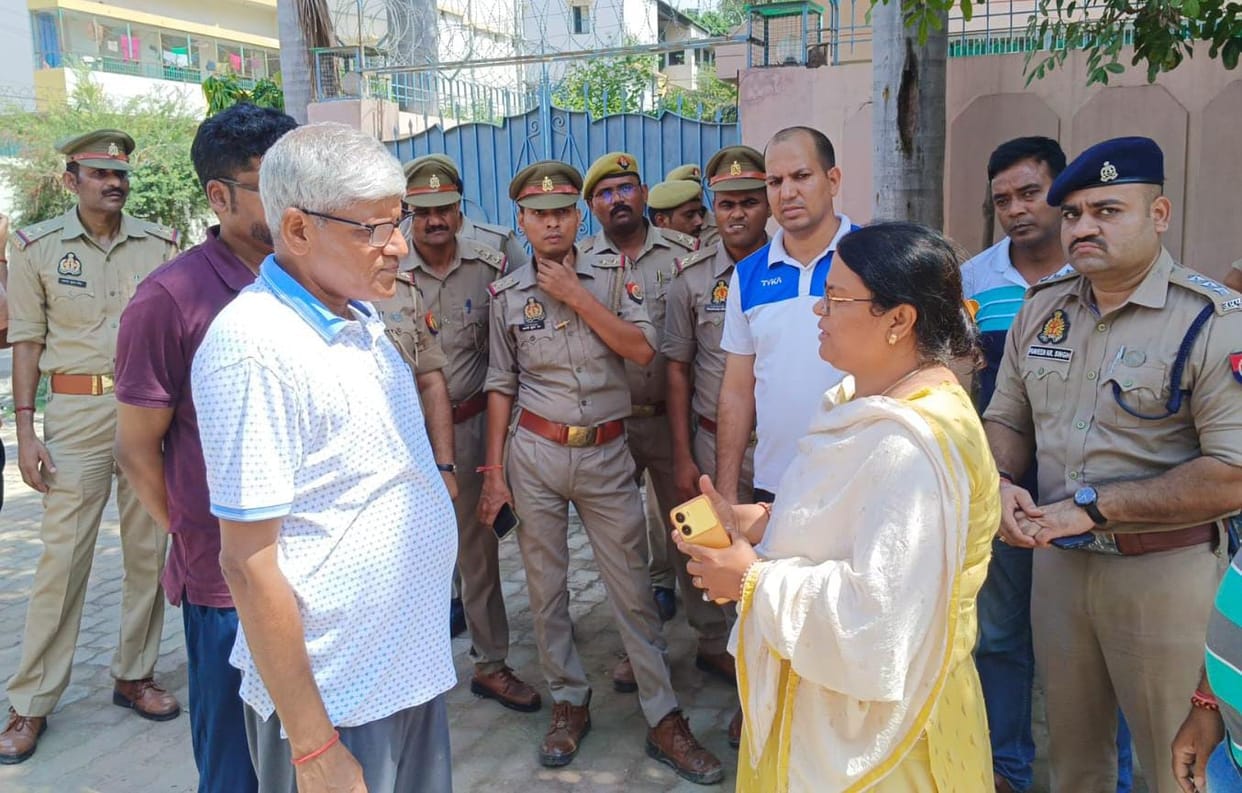 Four women were robbed in varanasi loot ith four womes in last 24 hours miscreants committed the crime