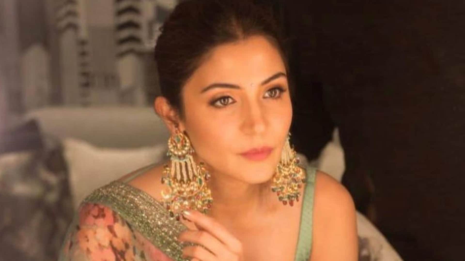 Actresses Left Career After Motherhood Anushka Sharma Aishwarya Rai Bachchan Kareena Kapoor