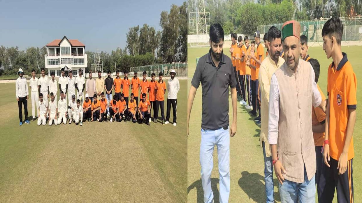 Under 16 cricket competition in Luhnu, DAV defeated SVM by 10 wickets