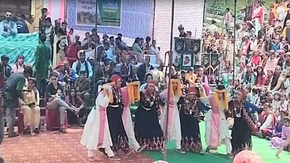 Kullu News:  Kulluvi Nati performed in women's fair, tourists also danced