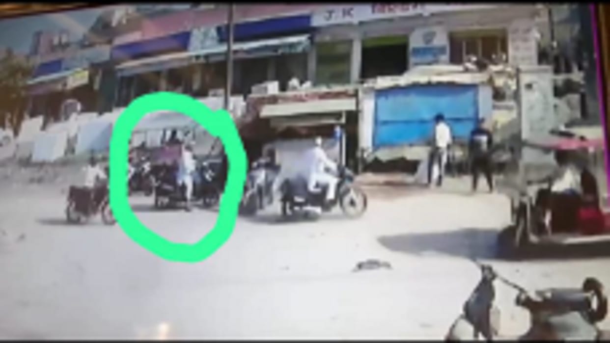 Attackers have attacked with sticks on mutawali of mosque in Meerut