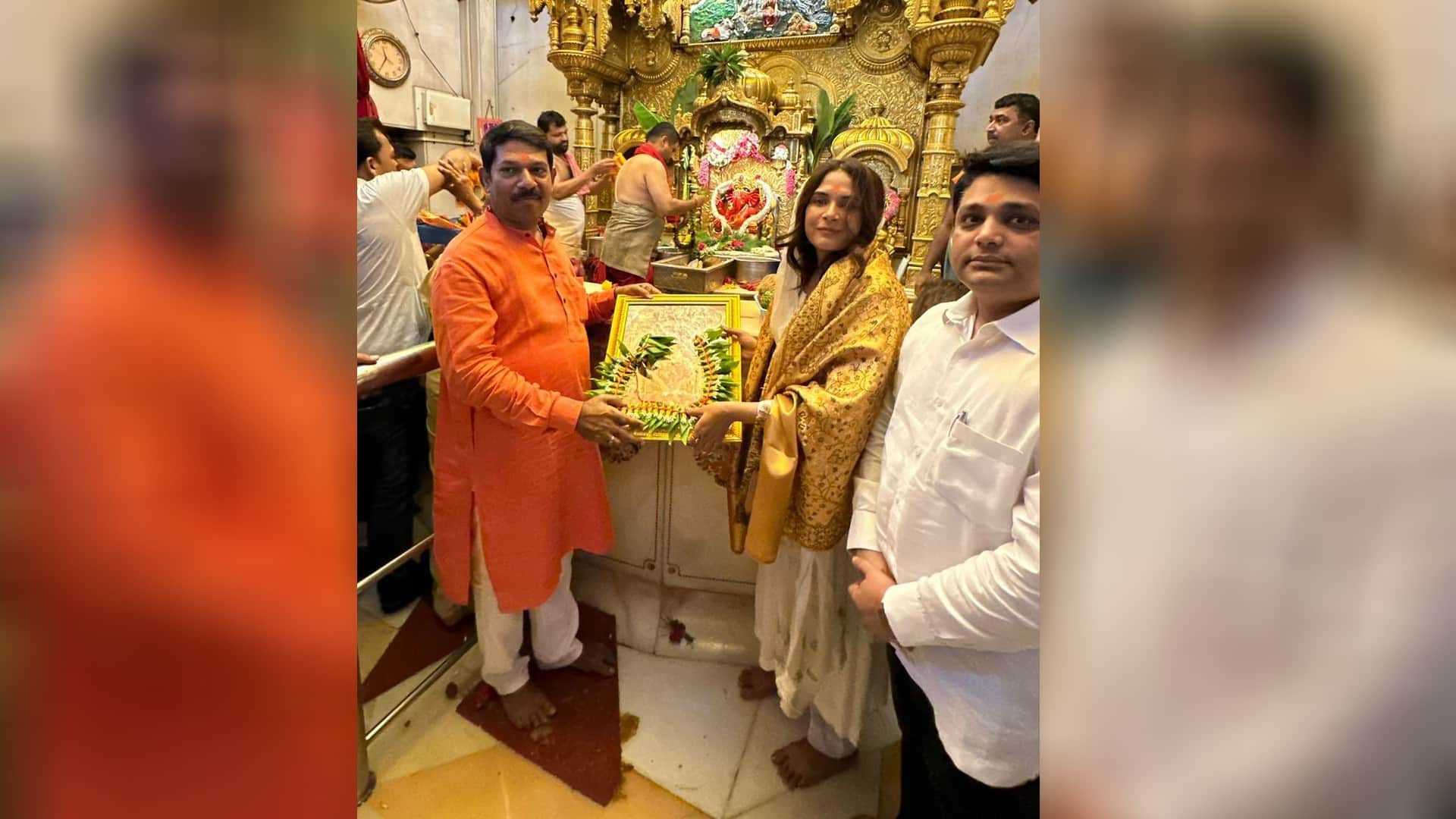Richa Chadha visits Siddhivinayak Temple seeks blessings from lord Ganesha post film Fukrey 3 success