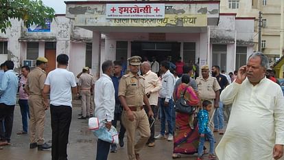 Deoria Murder News Father, son and daughter shot, wife and second daughter beaten to death