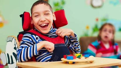 world cerebral palsy day 2023 theme, know the causes symptoms and treatment