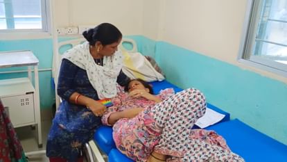Bihar Crime stepfather made daughter objectionable photo viral beat her up for protesting In Nalanda