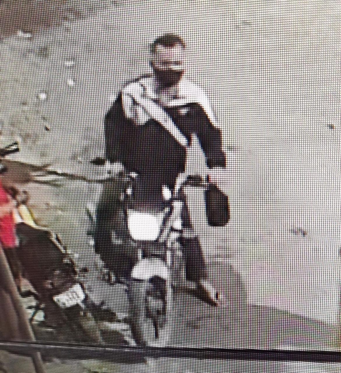 Accused arrested for robbing purse of woman going home from Banaras station