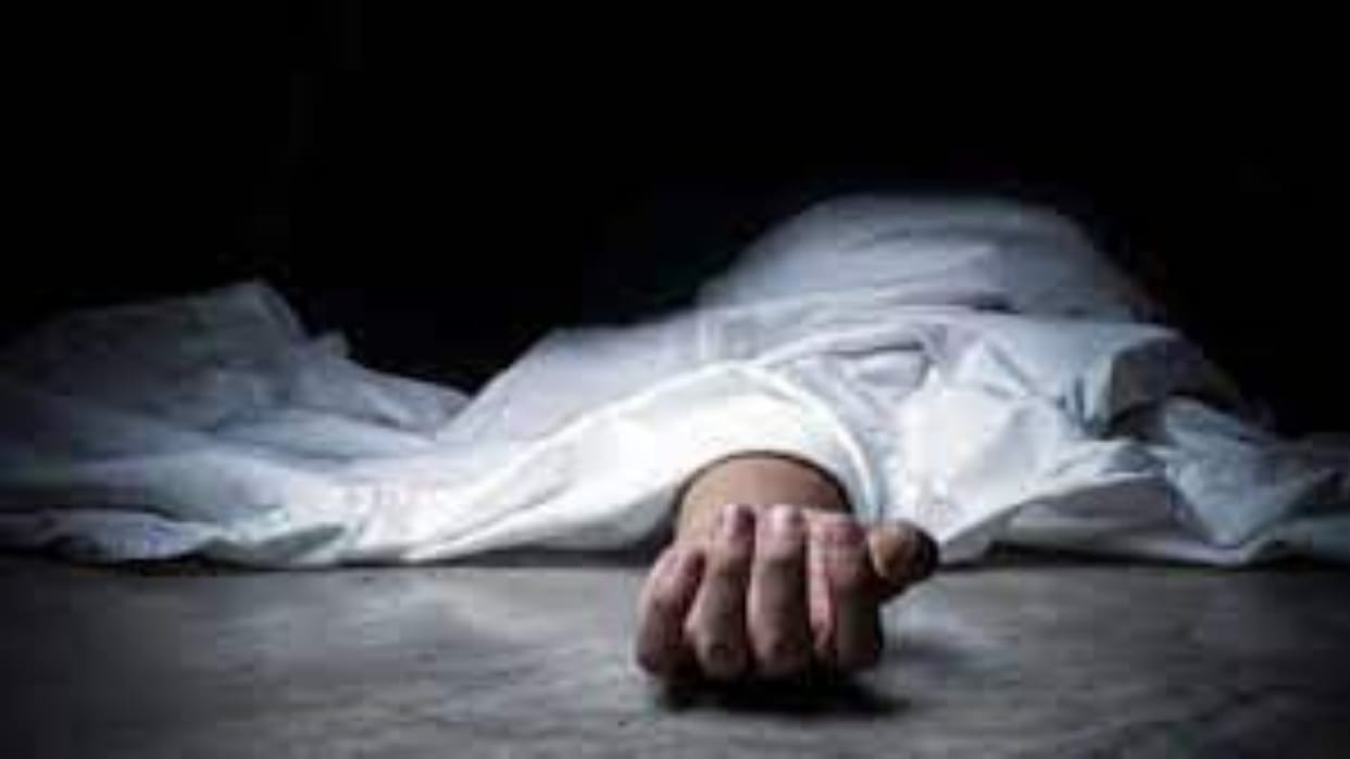 Committed suicide by hanging, family members alleging murder