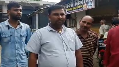 Muzaffarpur Crime: हथियार के बल पर CSP कर्मचारी से 1.90 लाख रुपए की लूट, विरोध करने पर गोली मारने की धमकी Muzaffarpur Crime Rs 1.90 lakh looted from CSP employee at gunpoint