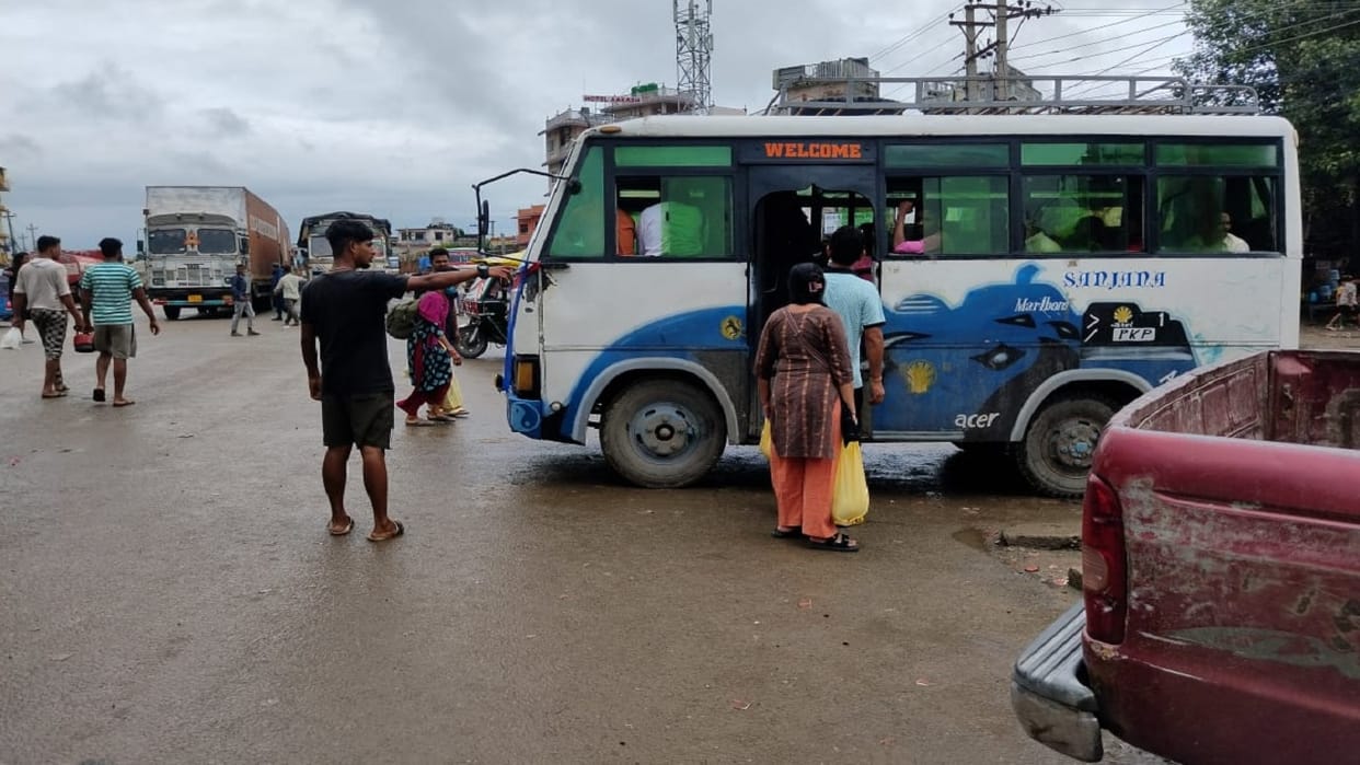High alert on India Nepal border due to curfew in Nepalganj