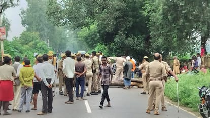 Three people died due to poisonous gas from well in sonbhadra mournful silence invillage After accident