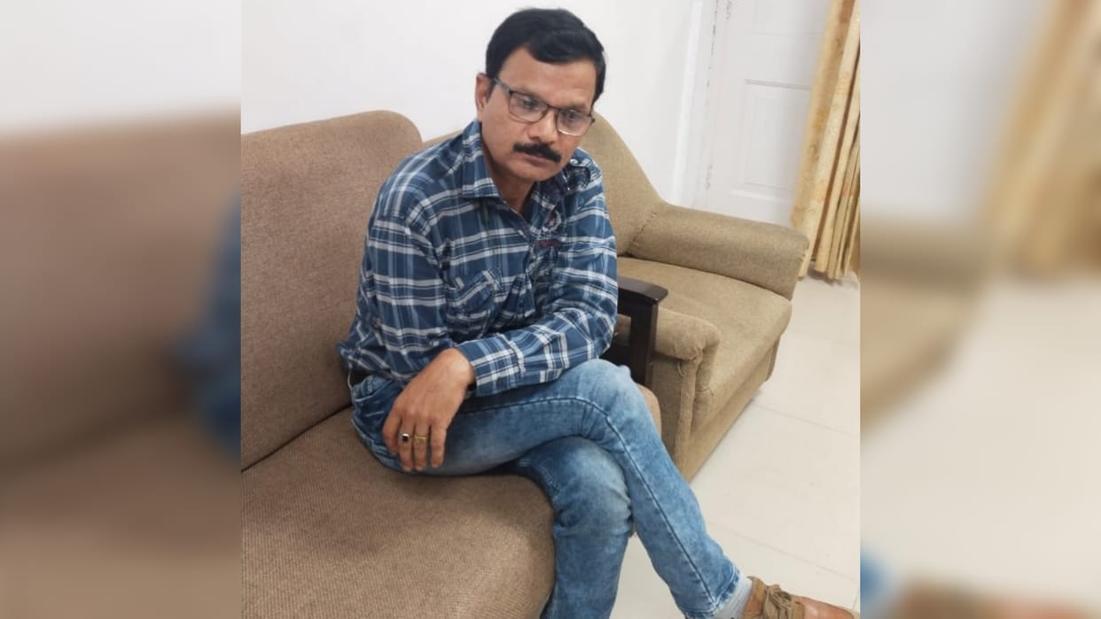 Satna News Commercial tax inspector arrested while taking bribe of two thousand rupees