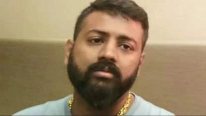 Sukesh wants to donate a crown made of 101 diamonds and 11 kg gold to Ramlala.