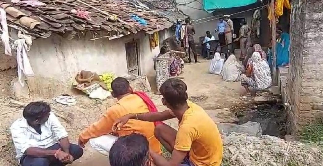 Elderly shot dead in Banda wife sleeping next to him did not notice