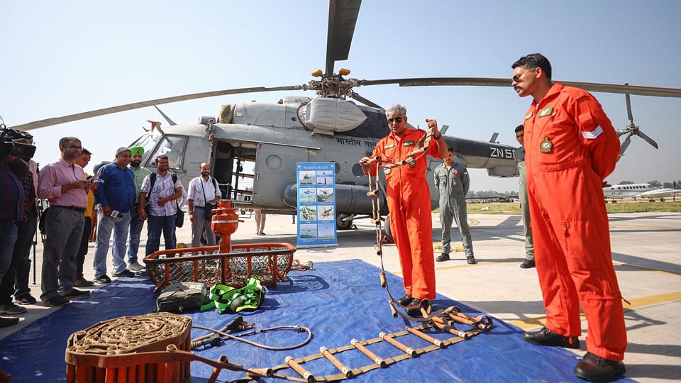 Jammu: Air Force unit flew 142 flights during flood disaster in Himachal rescued 1200 people