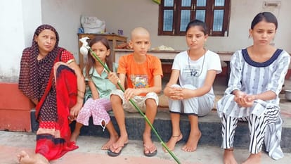 Deoria hatyakand Saddened by murder of Dubey family Prem wife Sheela said no one is feeling pity