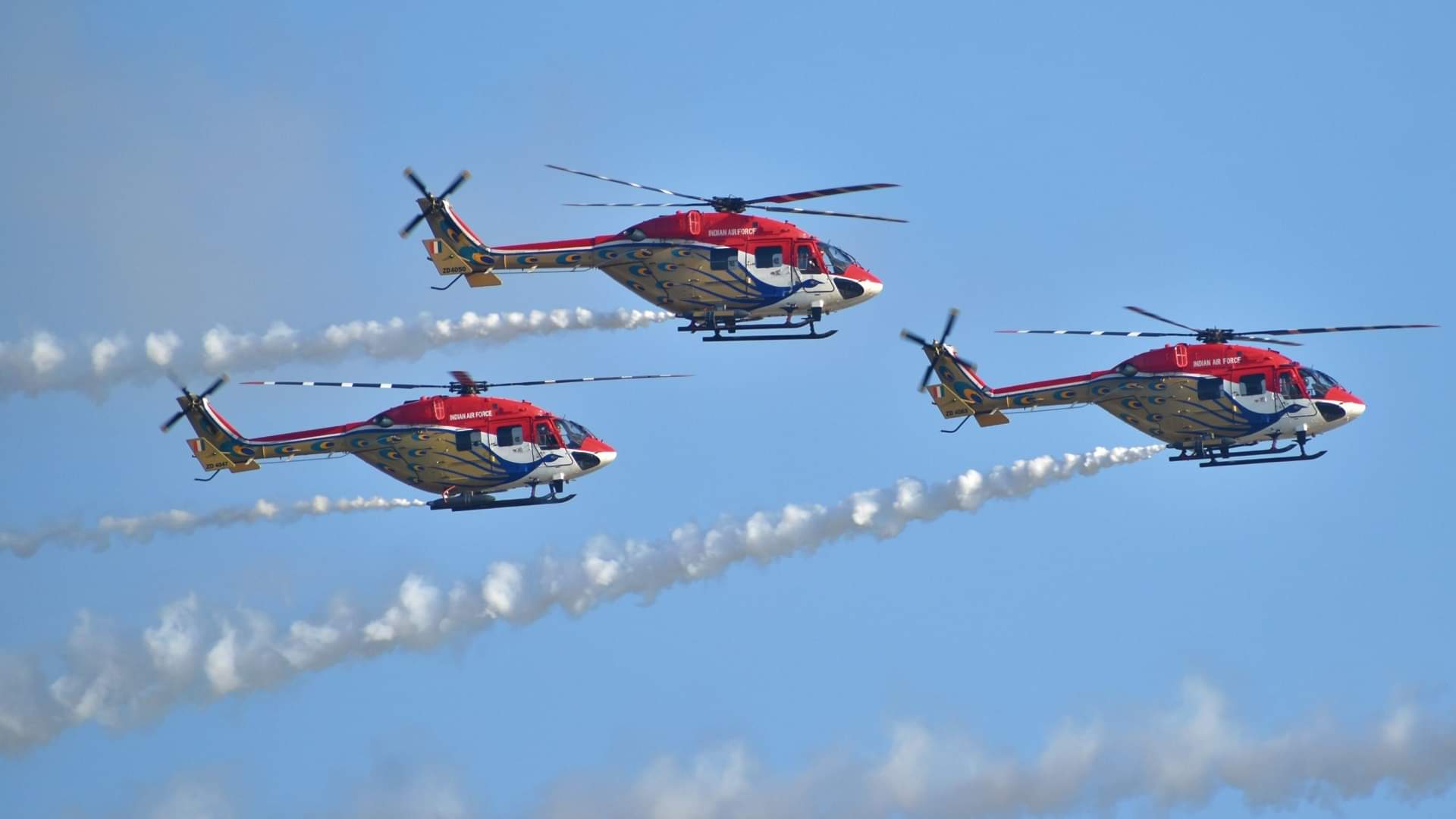 Air Show: Rafale speed filled with thrill, Akash Ganga team soldiers jumped