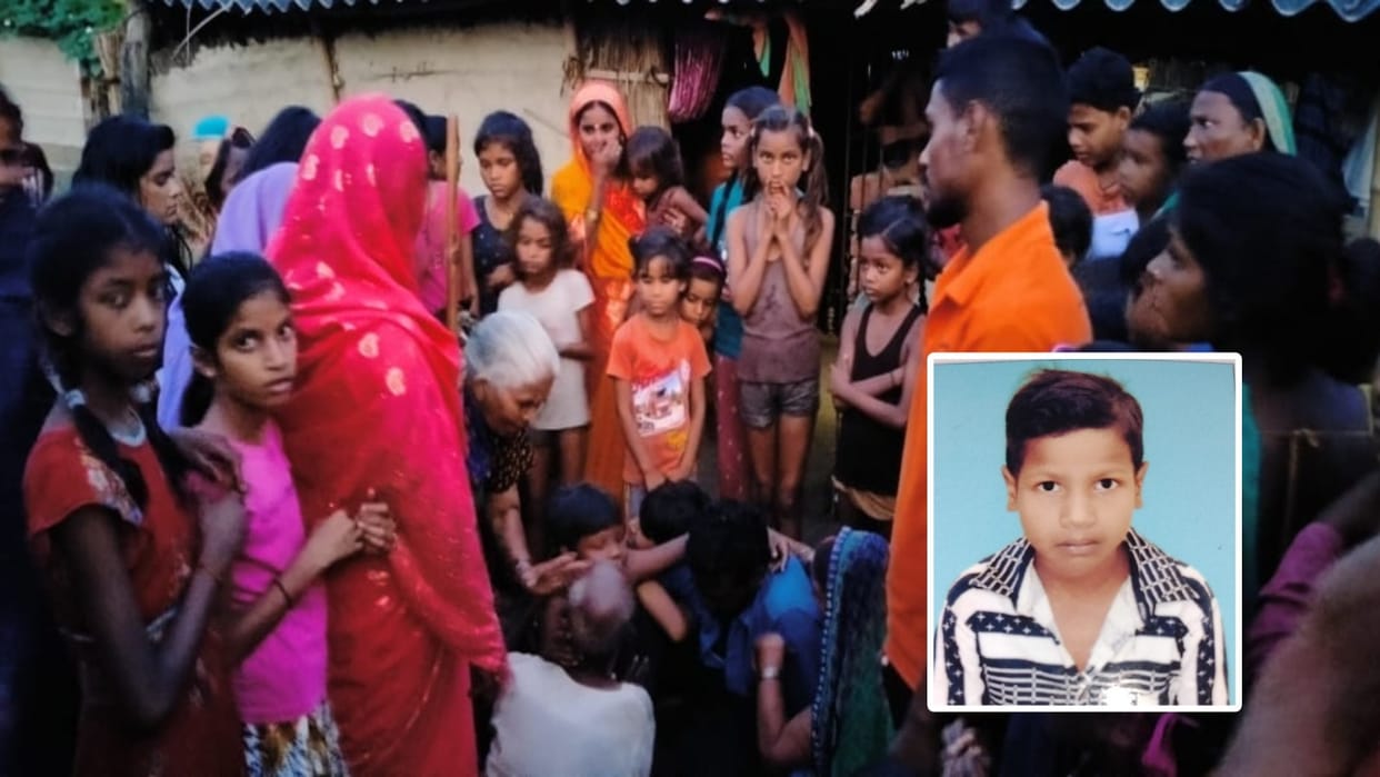 A child drowned when he went with his mother to take bath in Gandak river in Deoria
