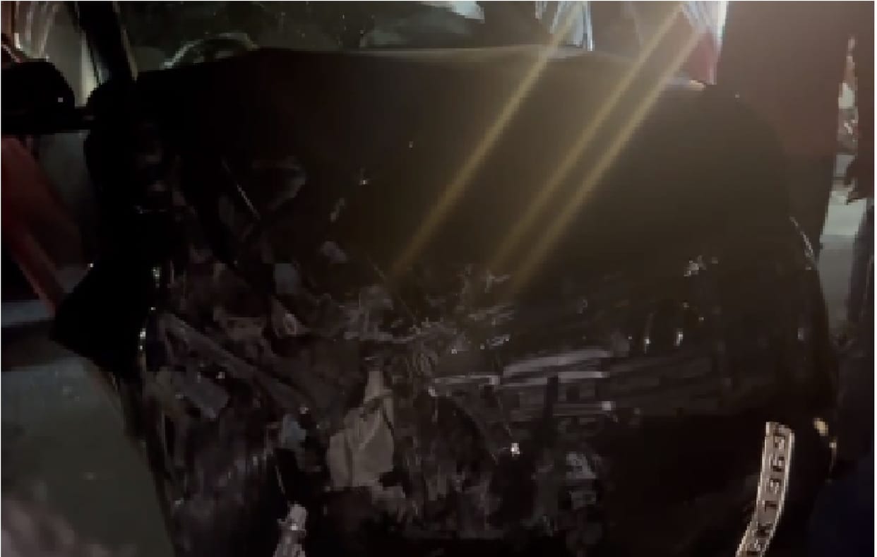 Kanpur accident, Metro train hits three vehicles in VIP Road, driver was drunk, no casualties