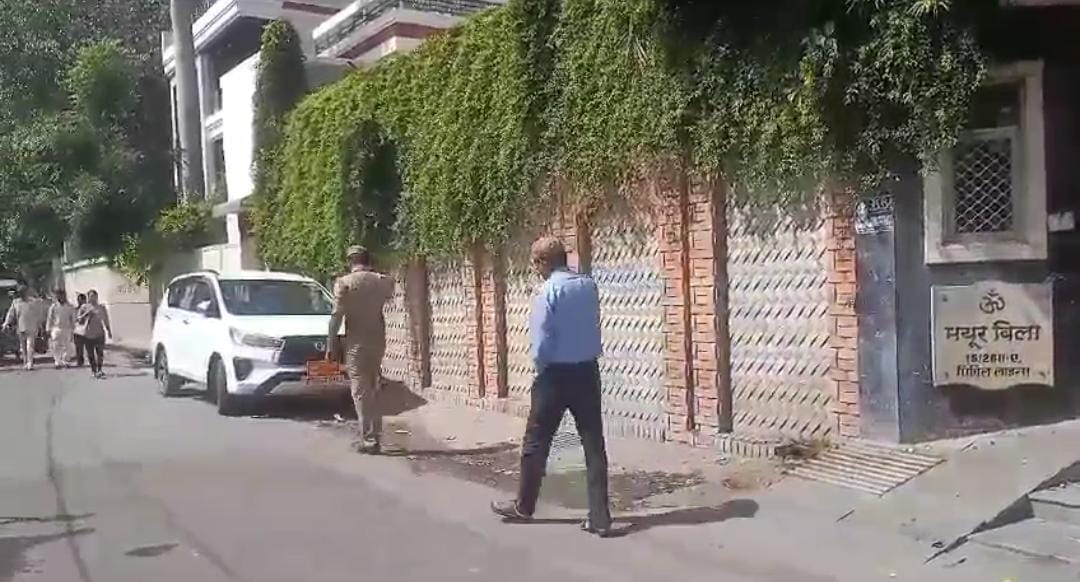 Raid on Mayur Group, Two dozen companies also on radar, investment proposal of Rs 285 crore given in Investors