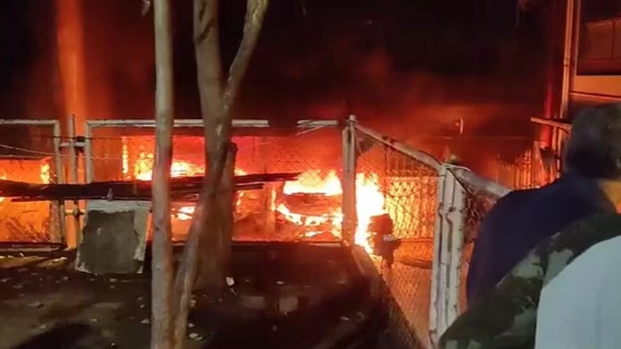 fire in building at Goregaon suburb of Mumbai News Update