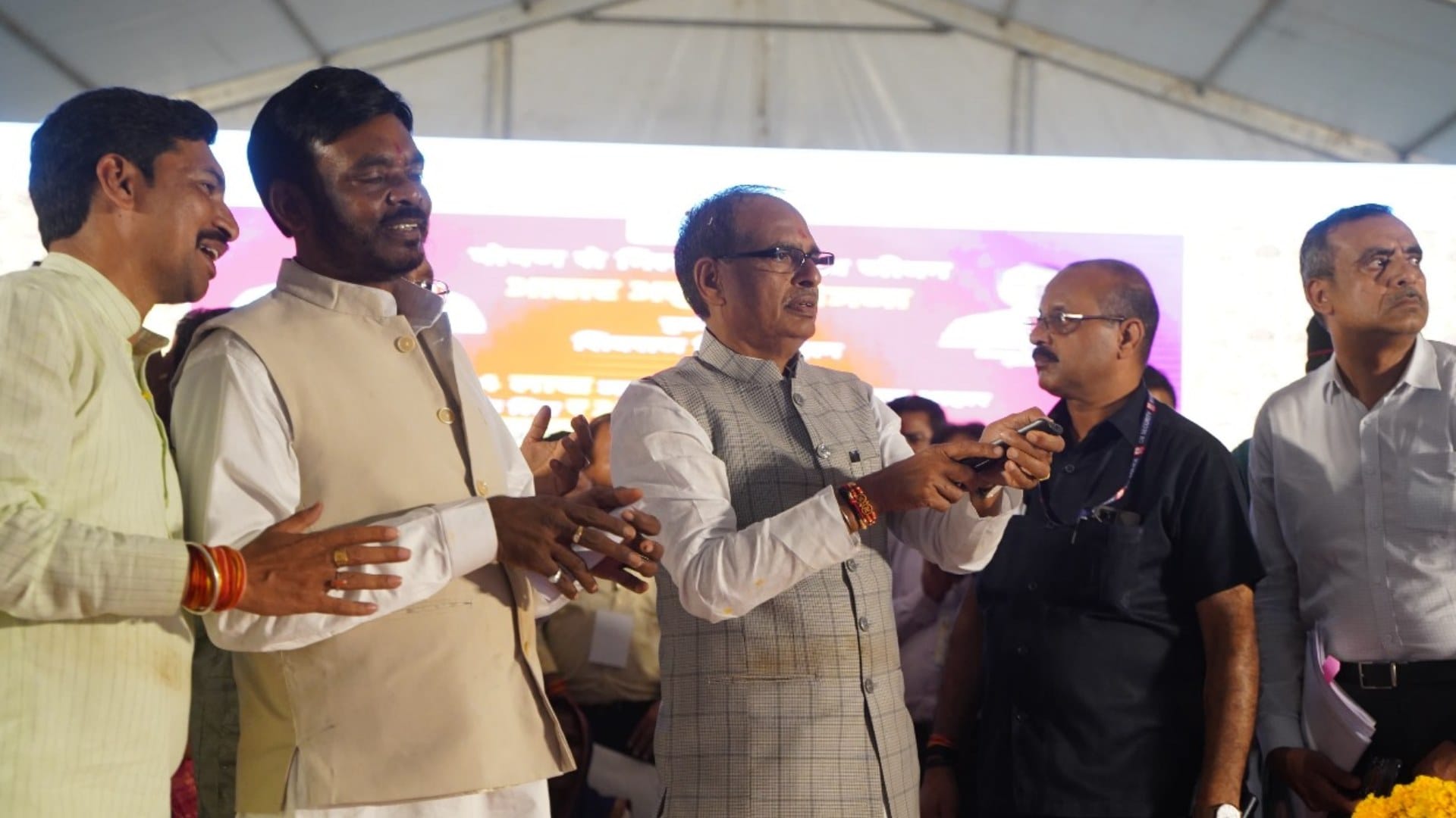 MP Election 2023: CM Shivraj reached Dindori, asked the public- whether uncle should become the CM again