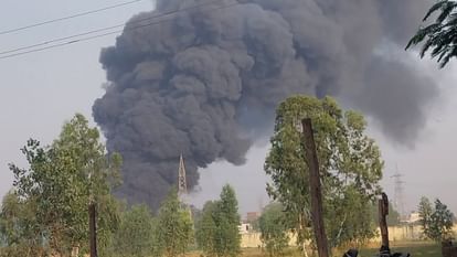 massive fire broke out in thermocol factory in Moradabad, fire vehicles reached spot