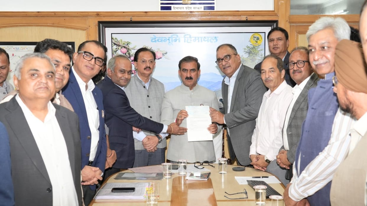 State Government to provide all logistic support to the Industrialists desirous to invest in Himachal: CM
