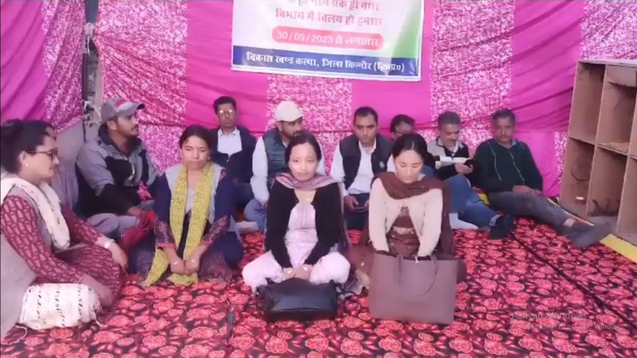 Zila Parishad Cadre Employees Strike Continues in Kinnaur Himachal Pradesh
