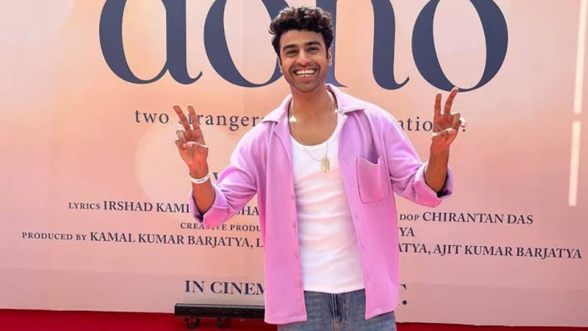 Dono Fresh Faces Kanikka Kapur Rohan Khurana Poojan Chhabra Aditya Nanda Manik Papneja in Rajveer Deol film