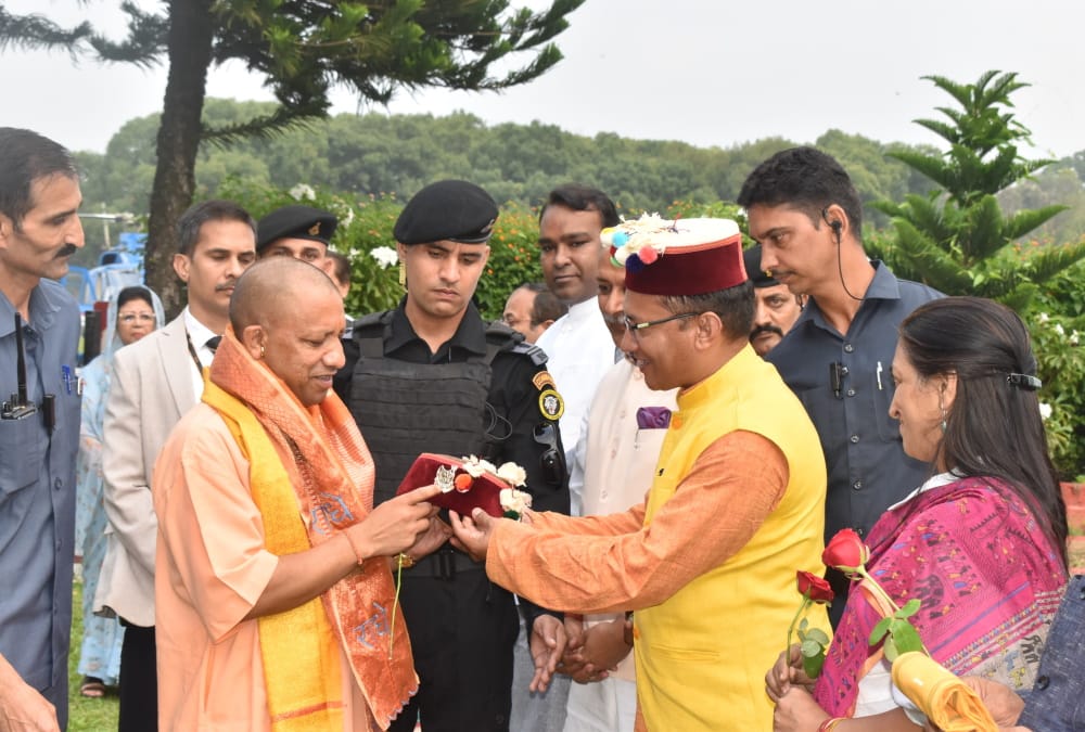 CM Yogi Uttarakhand Visit: Yogi Adityanath to Reach Dehradun Today For Central Regional Council Meeting