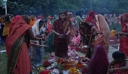 Jitiya Vrat Crowd gathered from the banks of Ganga to ponds in varanasi