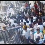 UP: बांके बिहारी मंदिर में निकास द्वार से प्रवेश पर अड़े केंद्रीय मंत्री