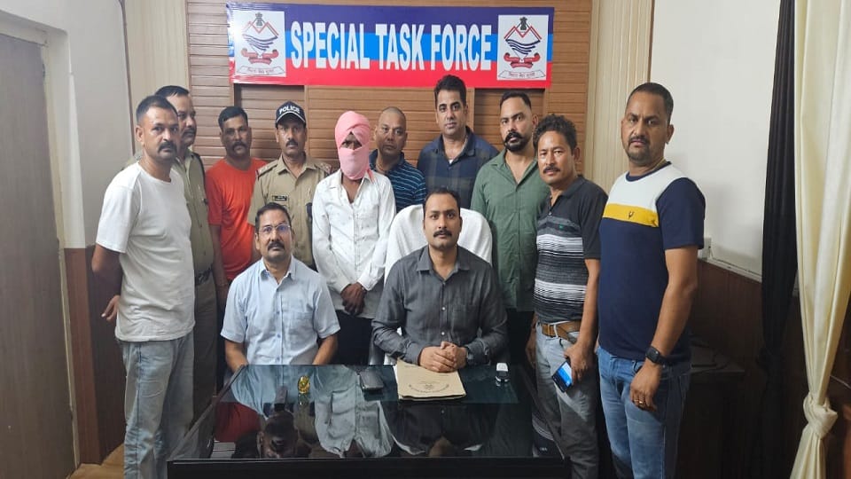 Arms dealer Vachan Singh arrested in rudrapur
