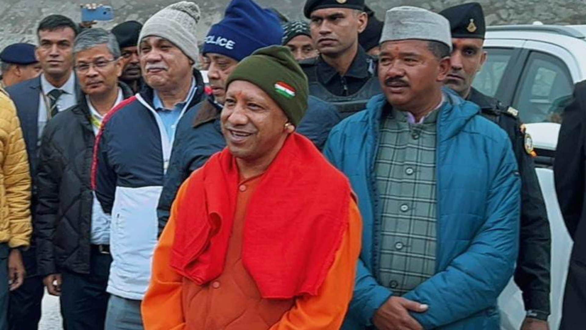 CM Yogi Adityanath visited Badrinath-Kedarnath offered Pitru Tarpan at Brahma Kapal met army personnel at Mana