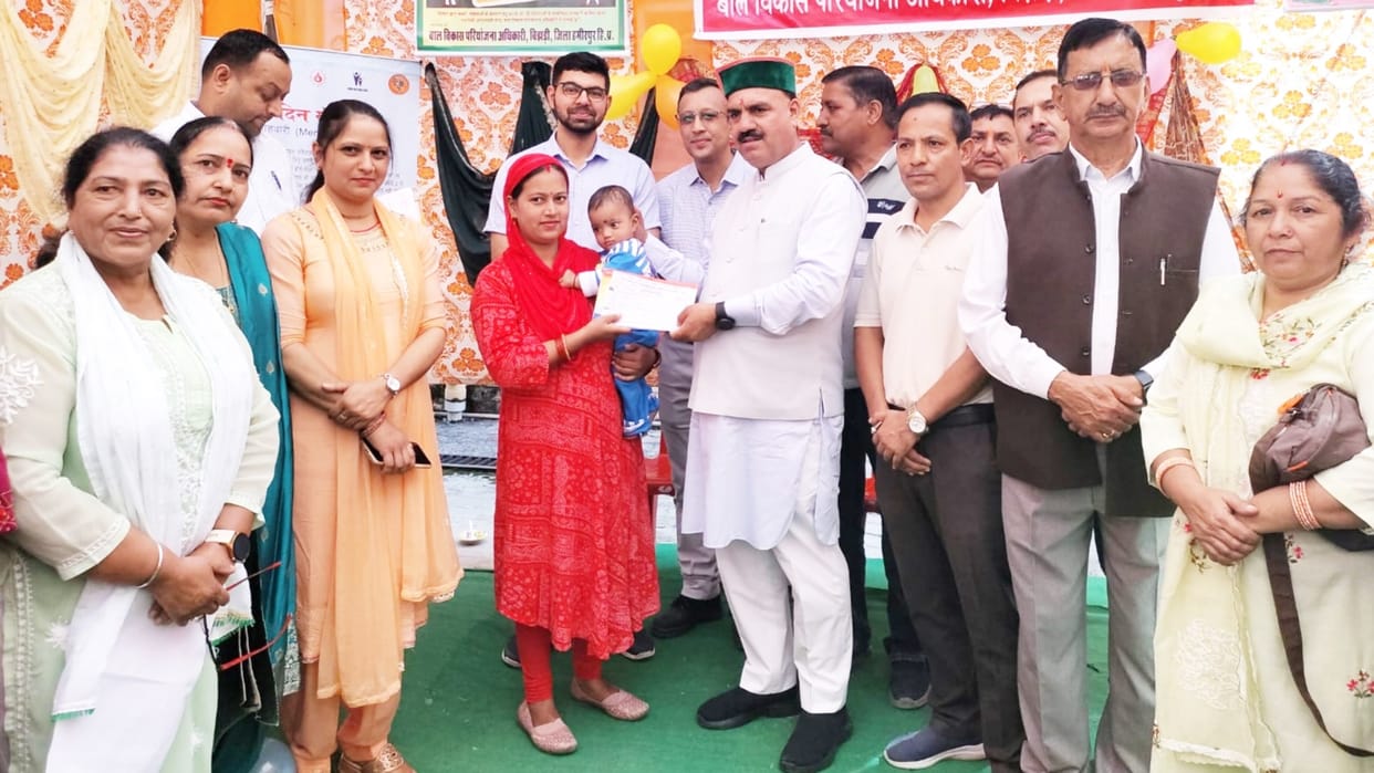 MLA Inder Dutt Lakhanpal inaugurate Swasthya Mela in Civil Hospital Barsar