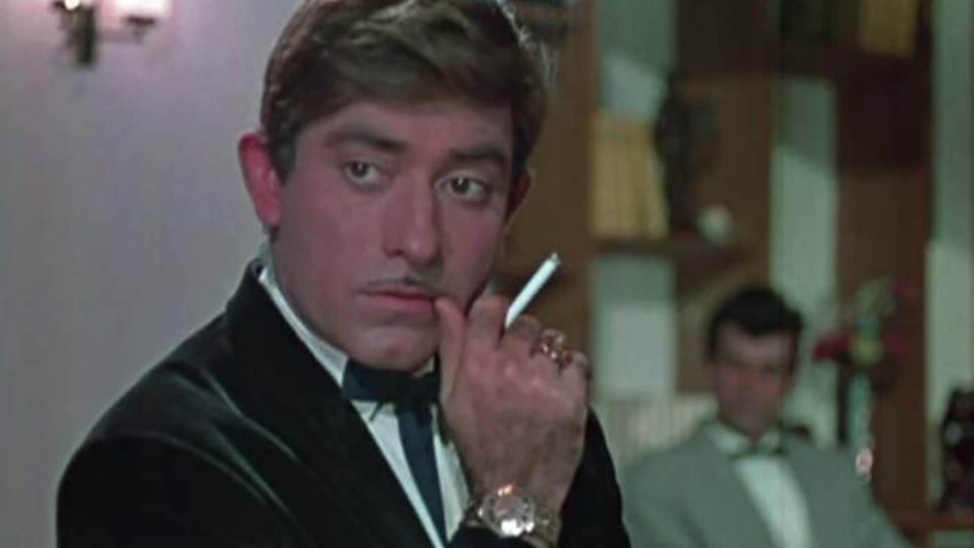 Raj Kumar Birth Anniversary Saudagar Actor Used To Increased His Fees After Even Giving Flop Movie