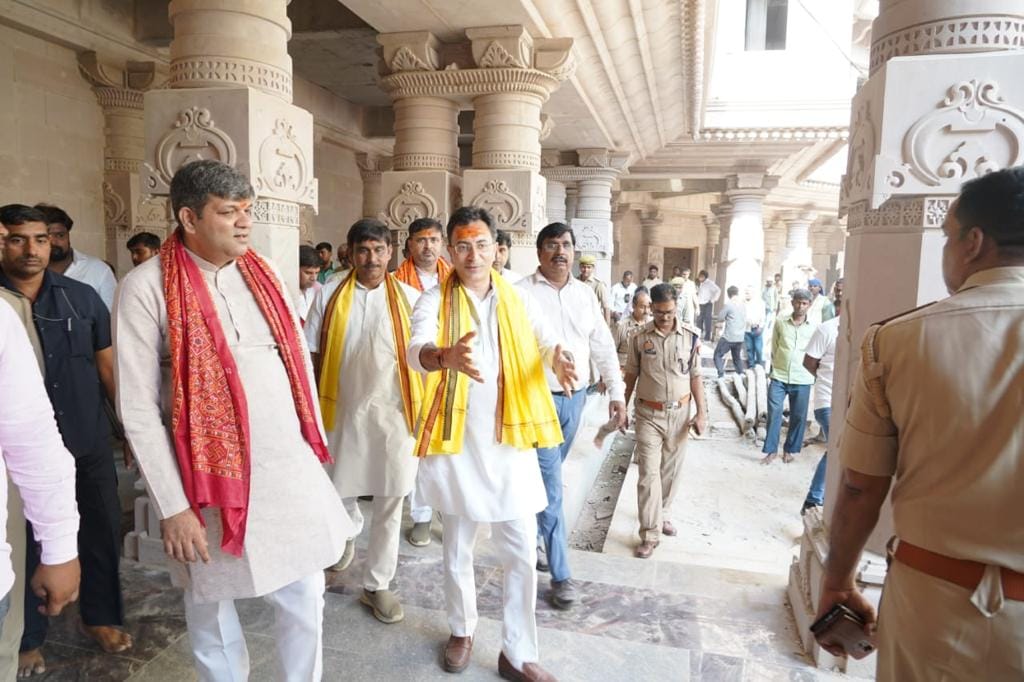 PWD Minister Jitin Prasad inspected Vindhya Corridor said Dham will have world class facilities