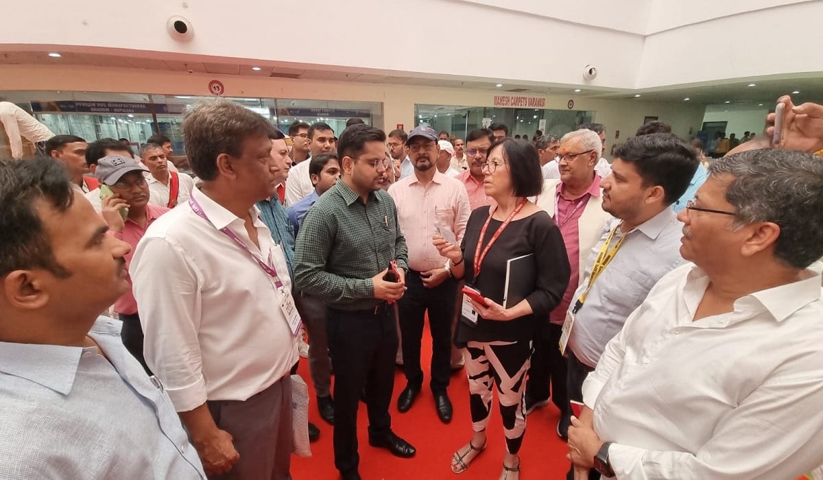 India Carpet Expo begins in Bhadohi CM Yogi Adityanath will come tomorrow