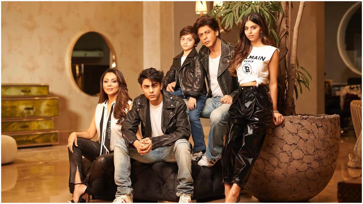 Gauri Khan Birthday Special Car Collection House Income Net Worth And Lifestyle in Hindi