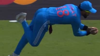IND vs AUS Virat Kohli breaks Anil Kumble record Most catches for India in ODI World Cup non wicket keeper