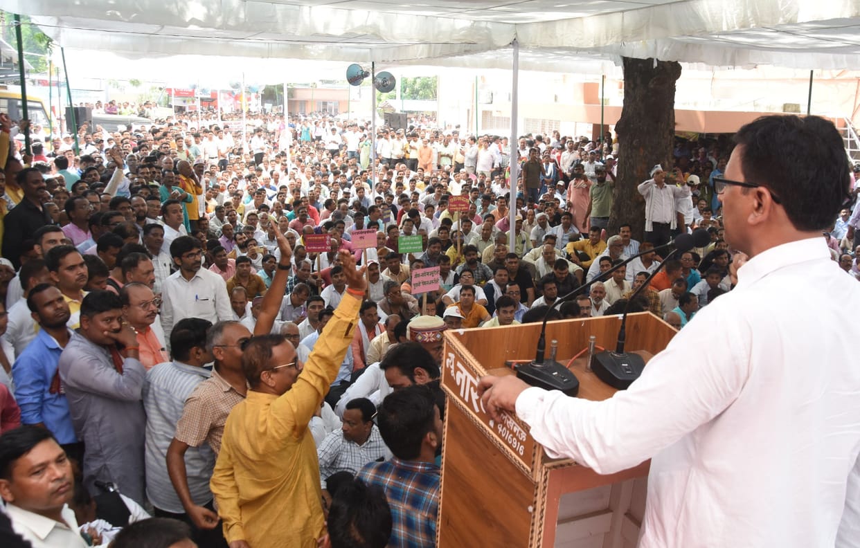 UP: Case of irregularities in NPS accounts of teachers