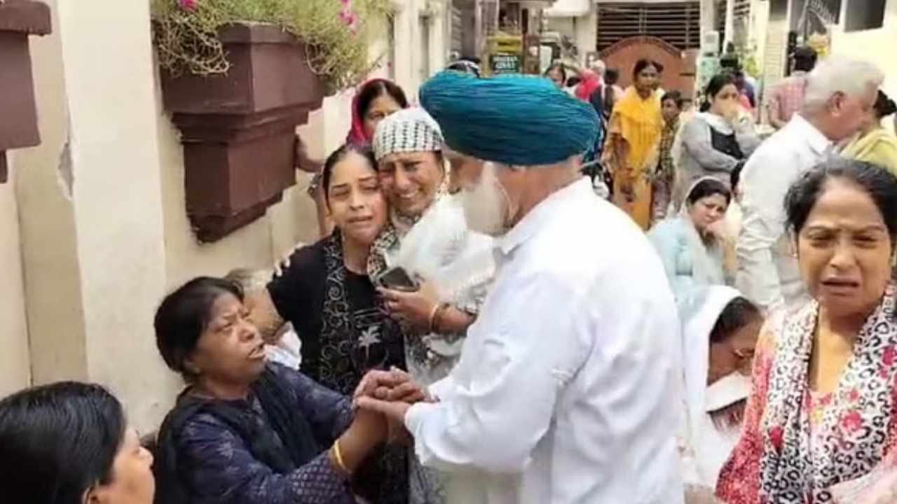 Six people of the same family died due to gas leak in Jalandhar