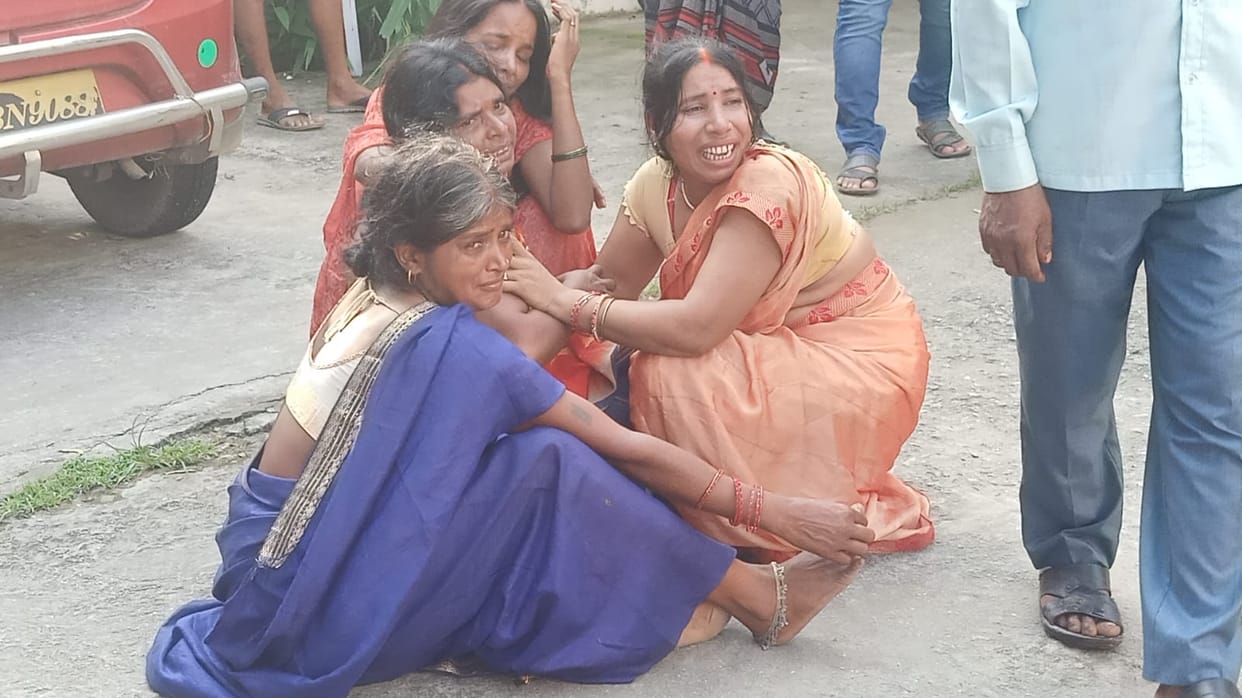 Road accident in Gaya: Speeding container collides with truck, student dies, Bihar News