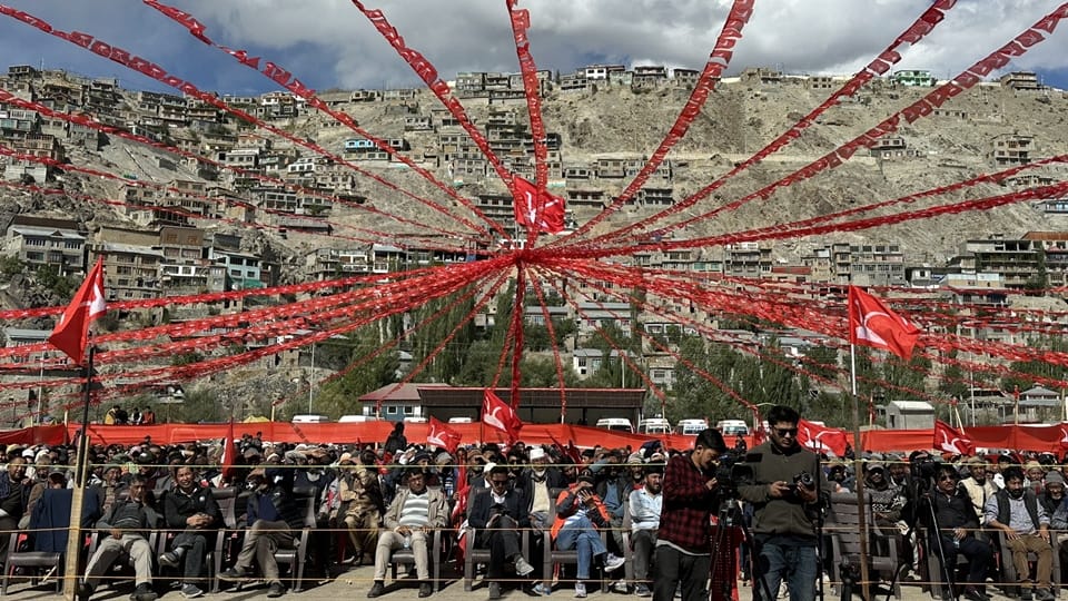 Ladakh: India alliance shines in the elections held for the first time after the removal of 370.