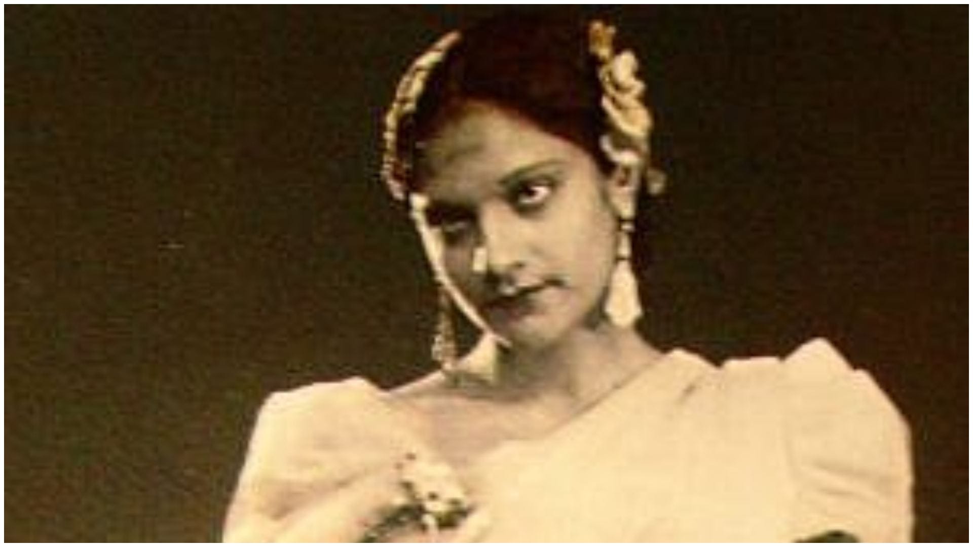 Jewish Actors attained highest positions in silent films first talkie film of Bollywood nadira sulochana david