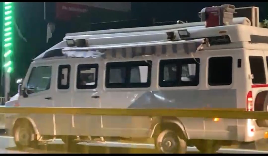 RJD Party president Lalu yadav reaction on bihar caste census, lalu yadav on ganga ghat marine drive patna