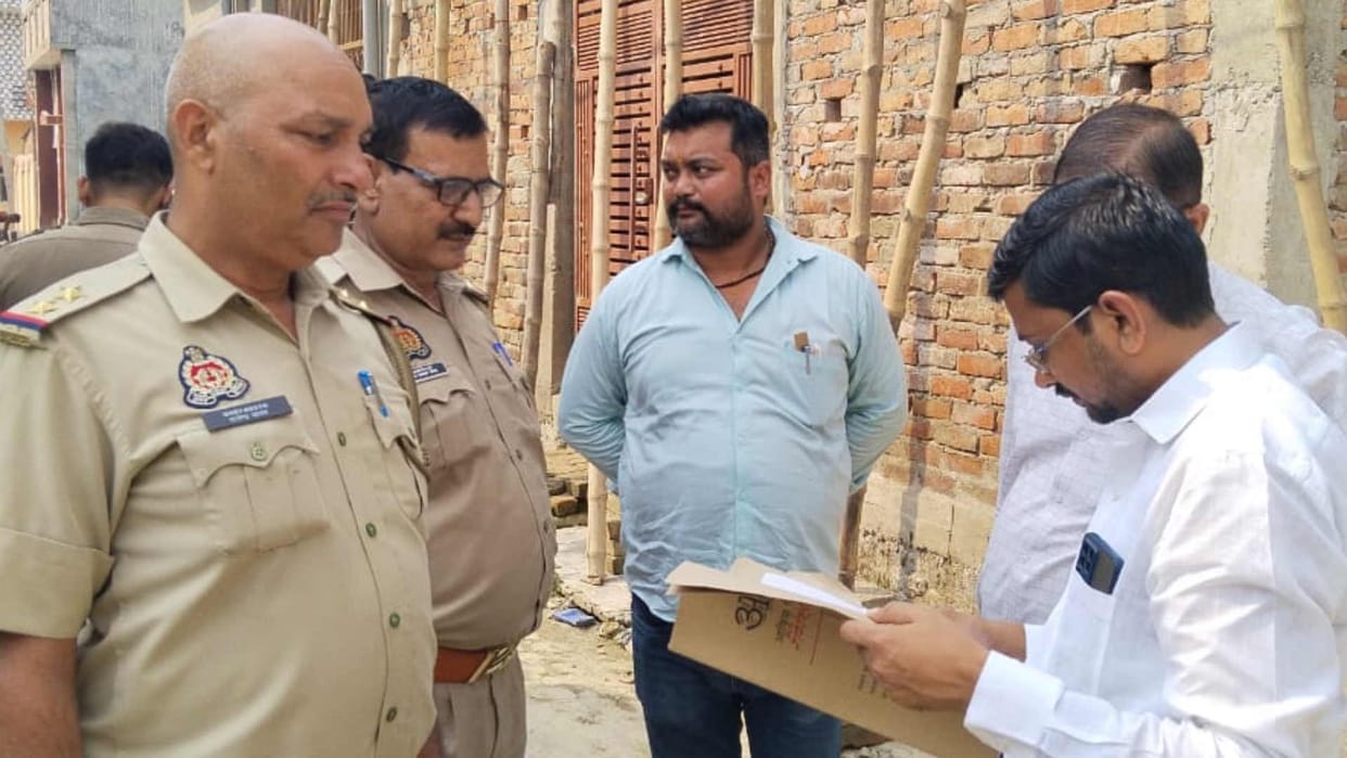 Property of real brothers accused of kidnapping of Basti textile merchant son confiscated